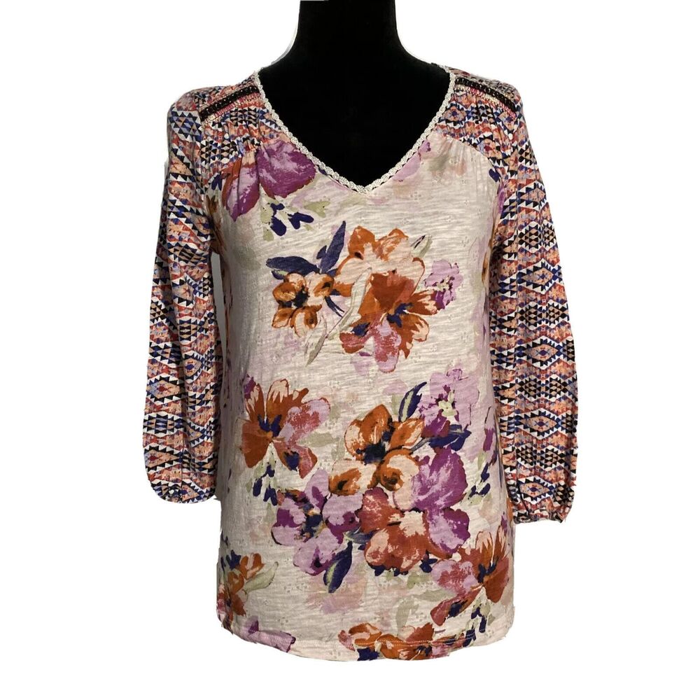 AKEMI + KIN Top MED Cream Orange Blue Purple Aztec Sl Anthropologie T‎ Shirt
